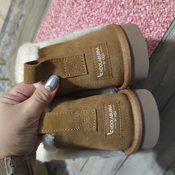 New UGG Koolaburra Short Boot In Chestnut Size Woman's 11 - Picture 9 of 12